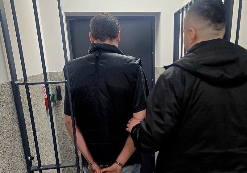  45-letni Ukrainiec kierował pod wpływem i mając zakaz. Czeka go deportacja