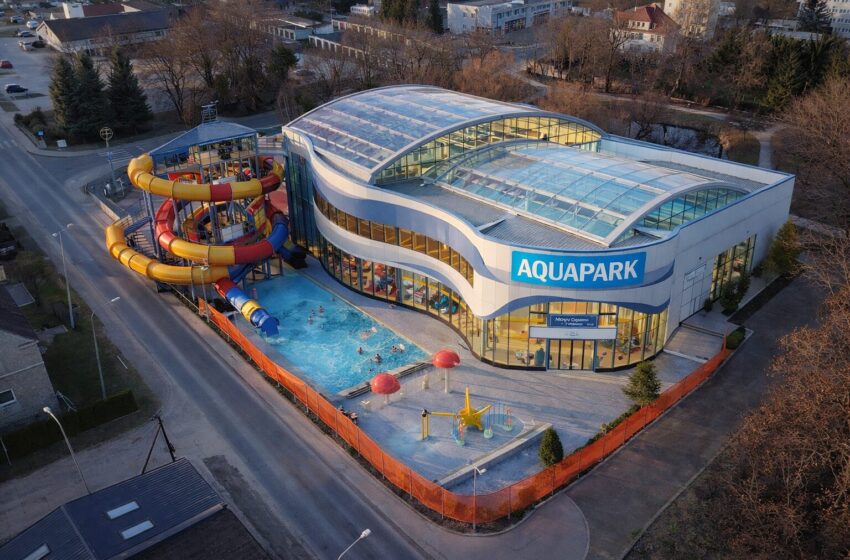  Nowy Aquapark powstanie w Lwówku Śląskim. Powstanie na miejscu dawnej „Czerwonej Torebki”. Poniżej wizualizacja