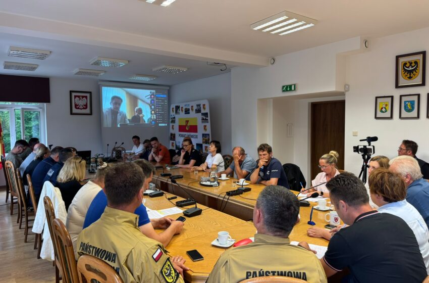  Ustalenia po posiedzeniu kryzysowym ws. sytuacji na Bobrze