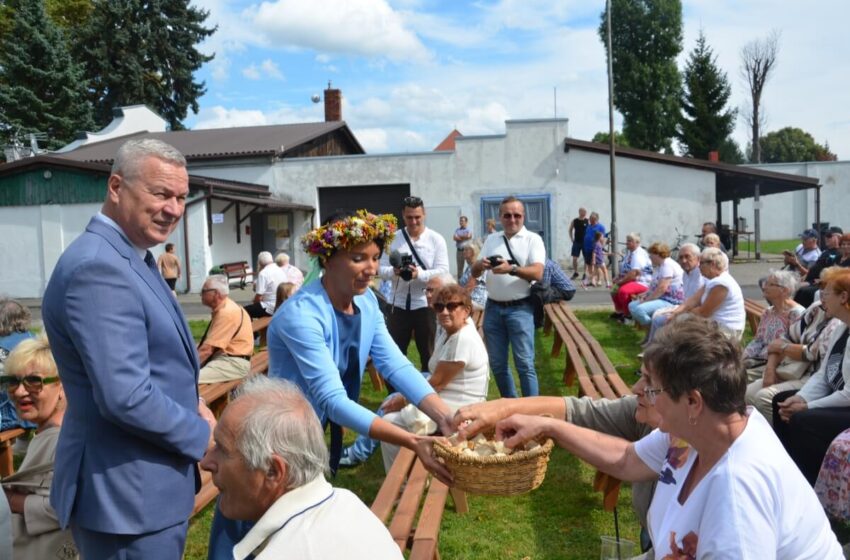  Dożynki Gminne w Mirsku. Rolnicy podziękowali za tegoroczne plony