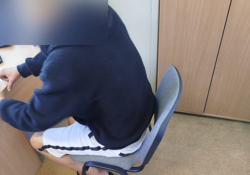  Ukradł telefon matce, a następnie płacił nim za zakupy. 26-latek usłyszał 35 zarzutów